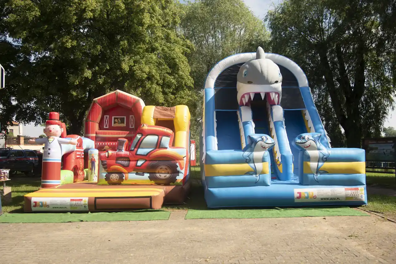 Wynajem Dmuchańców i Piana Party - Happy Shark